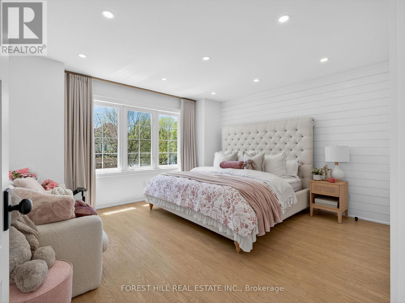 118 Pathlane Road, Richmond Hill, Ontario  L4B 4R1 - Photo 31 - N13706398
