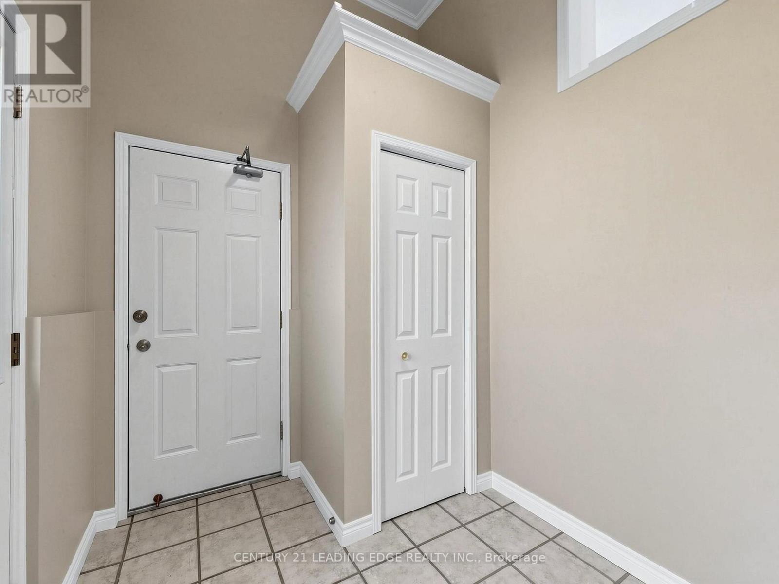 177 Silas Boulevard, Georgina, Ontario  L4P 2K2 - Photo 19 - N13706412