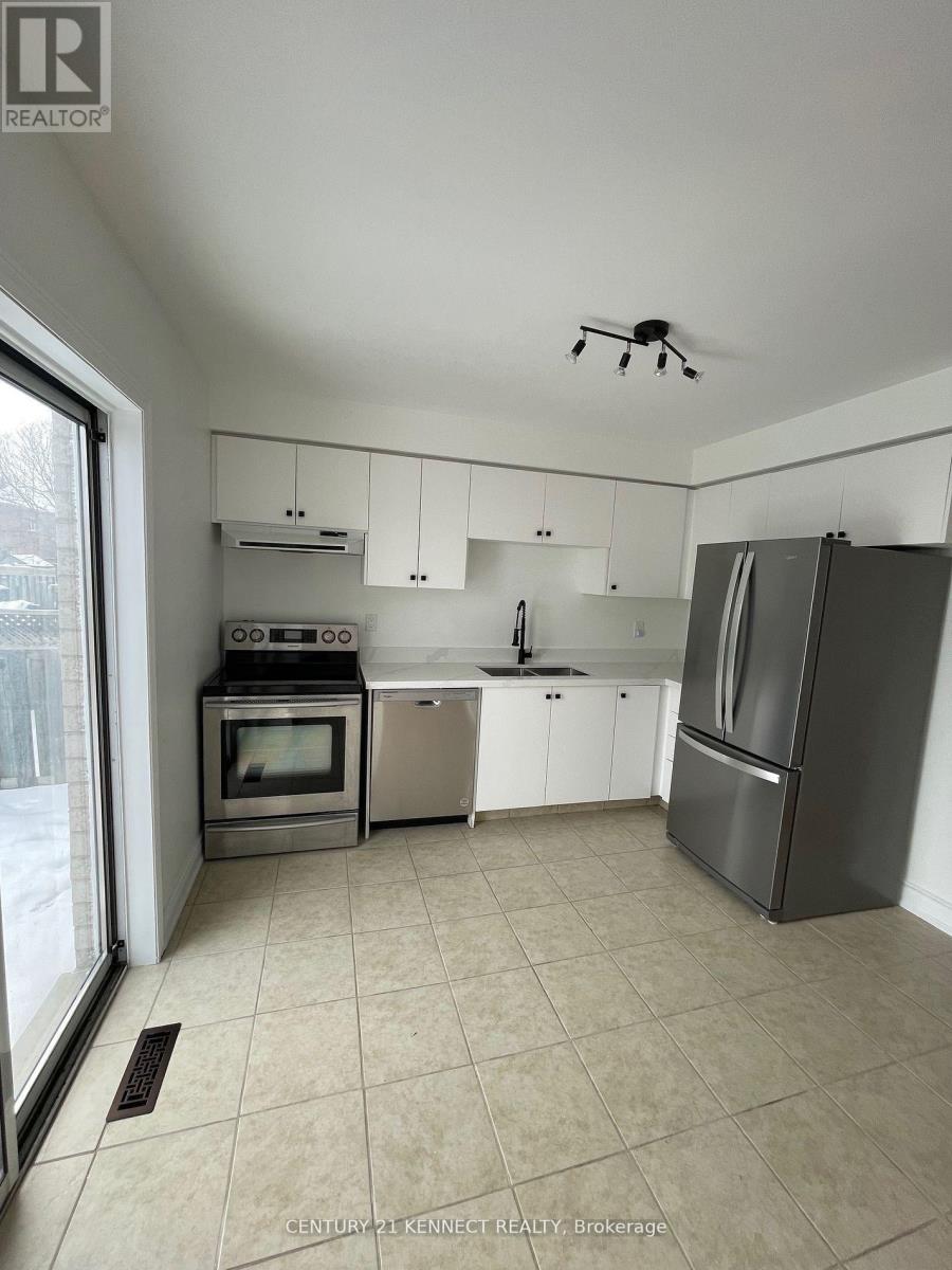 35 Drake Drive, Barrie, Ontario  L4N 8X4 - Photo 3 - S13706330