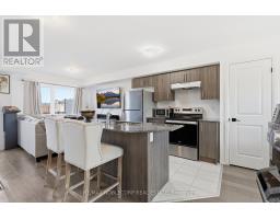 51 FAIRLANE AVENUE, Barrie, Ontario