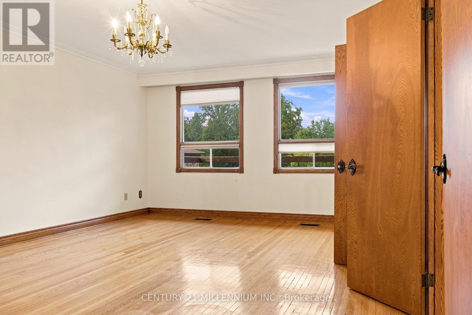 44 Wigwoss Drive, Vaughan, Ontario  L4L 2P8 - Photo 14 - N13663816