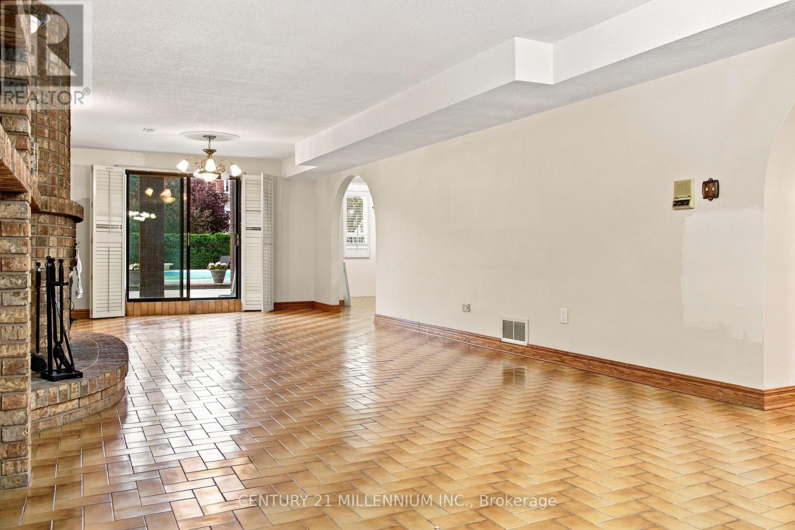 44 Wigwoss Drive, Vaughan, Ontario  L4L 2P8 - Photo 36 - N13663816