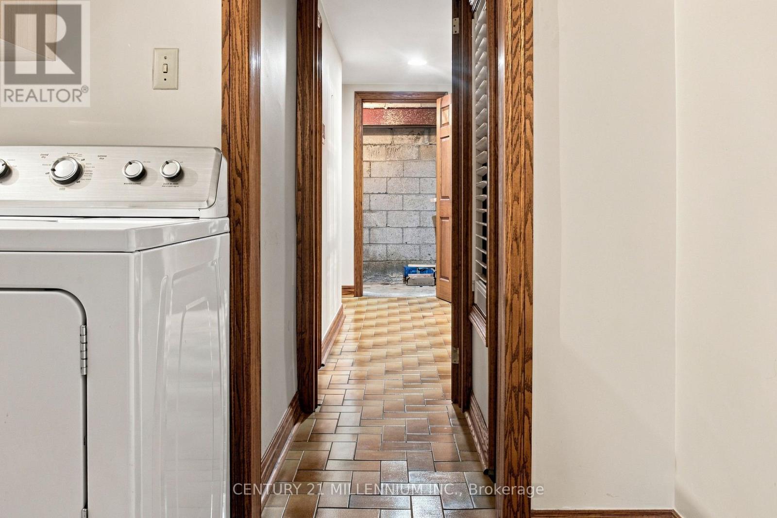 44 Wigwoss Drive, Vaughan, Ontario  L4L 2P8 - Photo 32 - N13663816