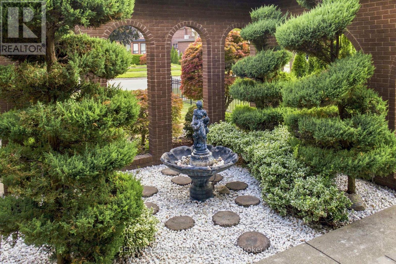 44 Wigwoss Drive, Vaughan, Ontario  L4L 2P8 - Photo 44 - N13663816