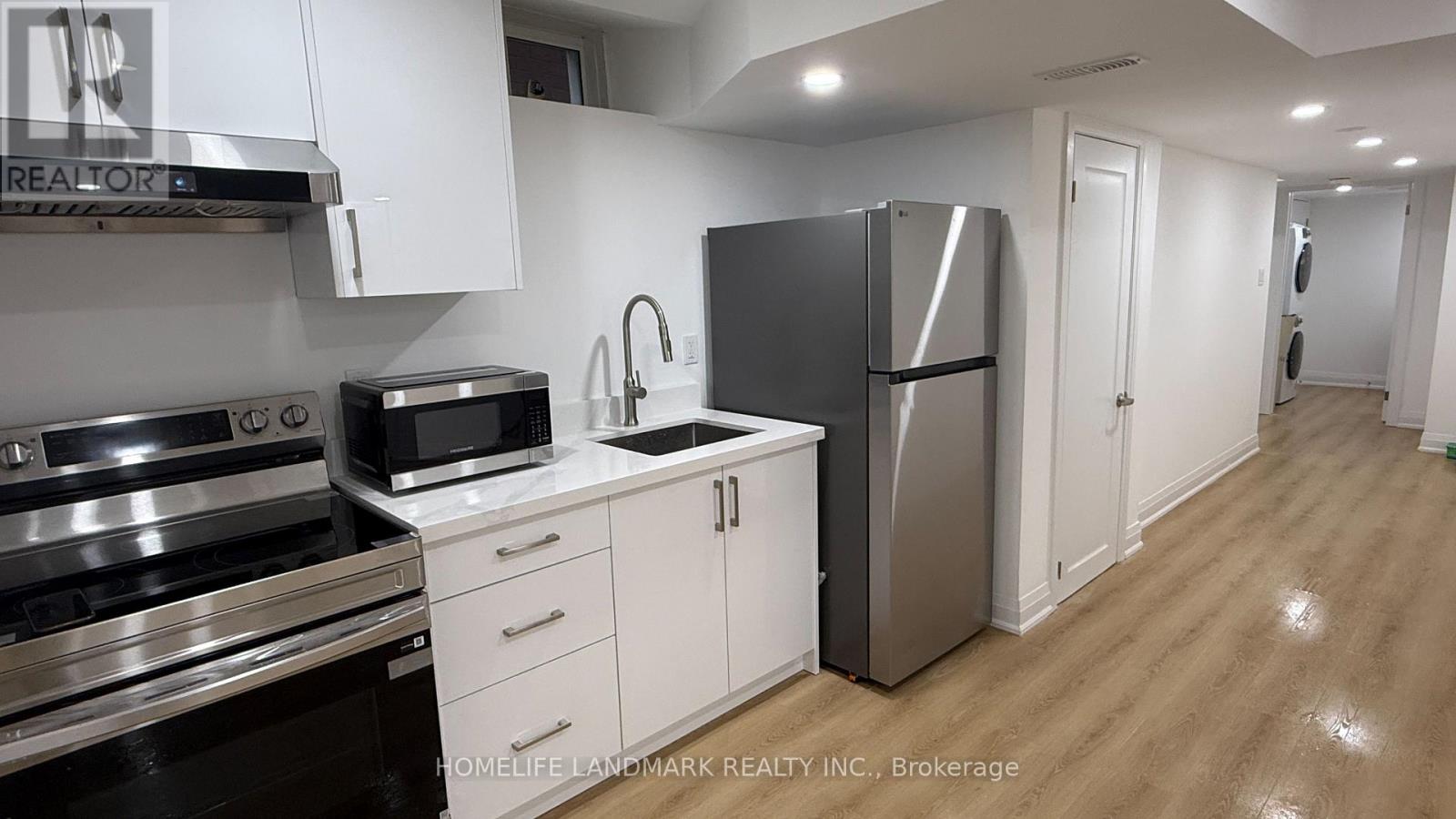 Bsmt - 19 Yarl Drive, Markham, Ontario L3S 0G5 - Photo 3 - N13697722