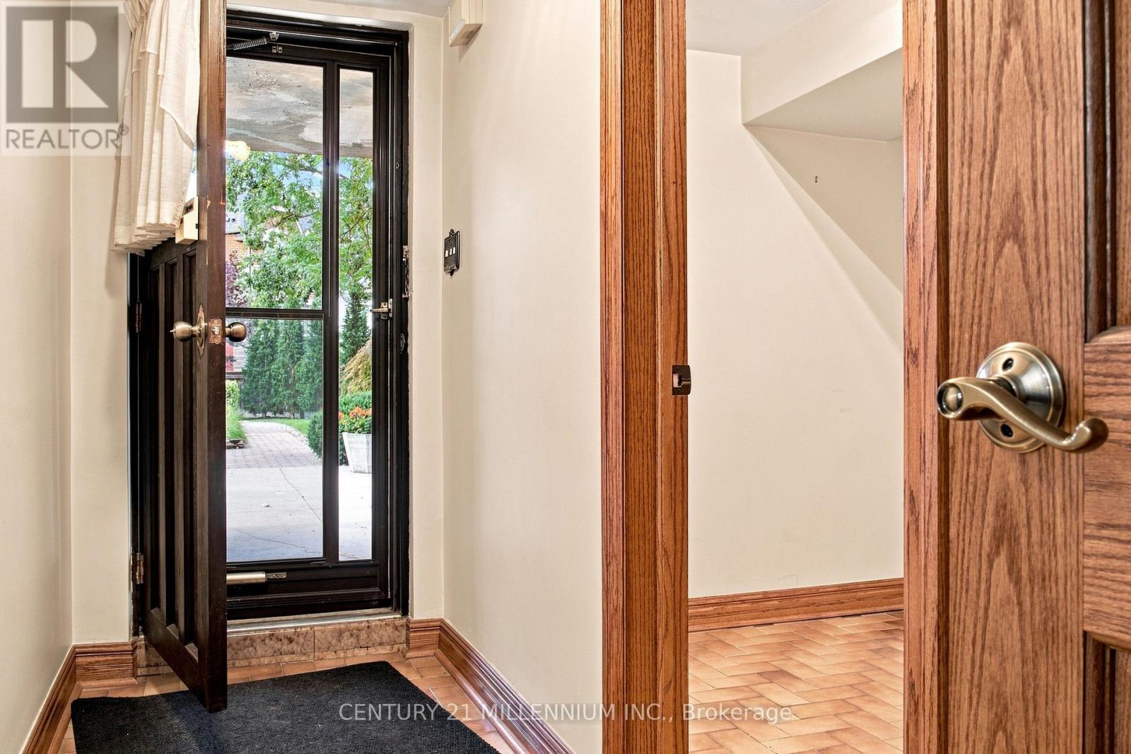 44 Wigwoss Drive, Vaughan, Ontario  L4L 2P8 - Photo 33 - N13663816