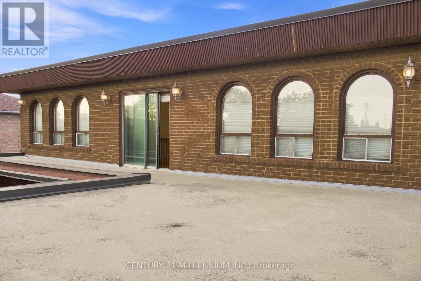 44 Wigwoss Drive, Vaughan, Ontario  L4L 2P8 - Photo 39 - N13663816