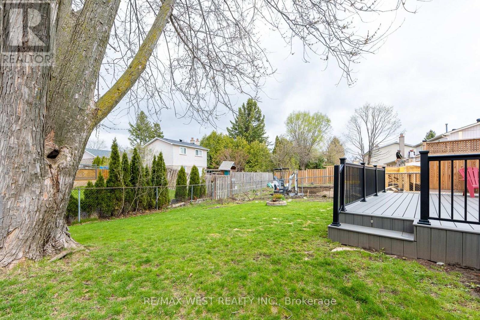 20 Sanderson Crescent, Richmond Hill, Ontario  L4C 5L4 - Photo 29 - N13705946