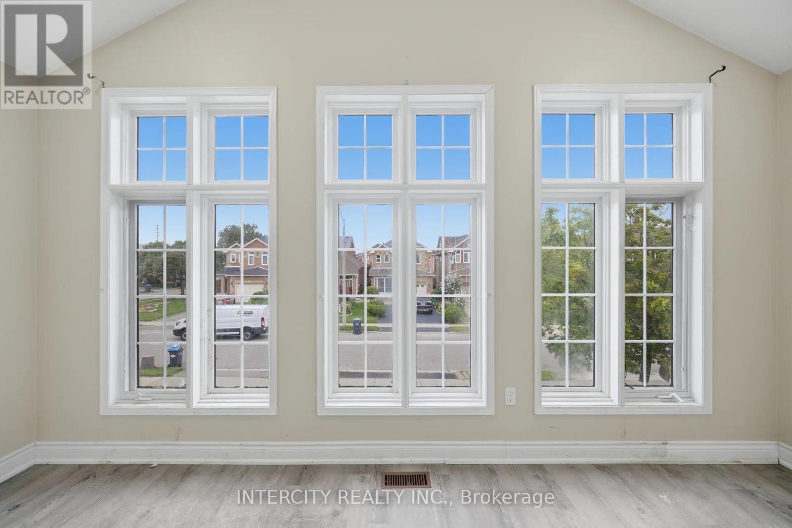 42 Mosley Crescent, Brampton, Ontario  L6Y 5C8 - Photo 19 - W13663702