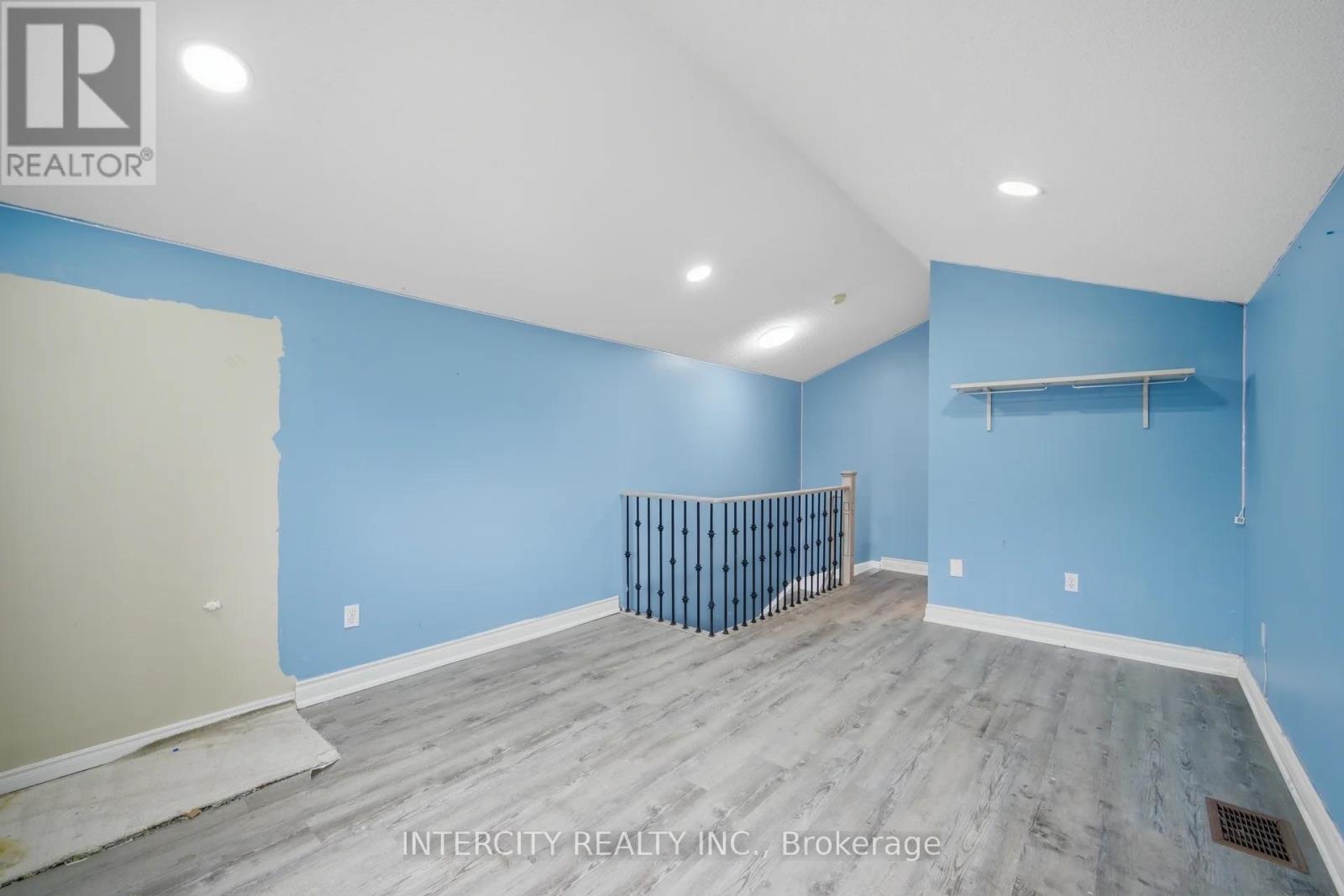 42 Mosley Crescent, Brampton, Ontario  L6Y 5C8 - Photo 35 - W13663702