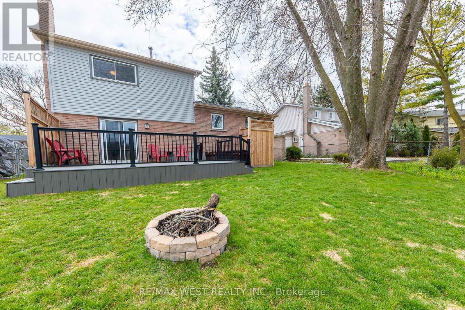 20 Sanderson Crescent, Richmond Hill, Ontario  L4C 5L4 - Photo 30 - N13705946