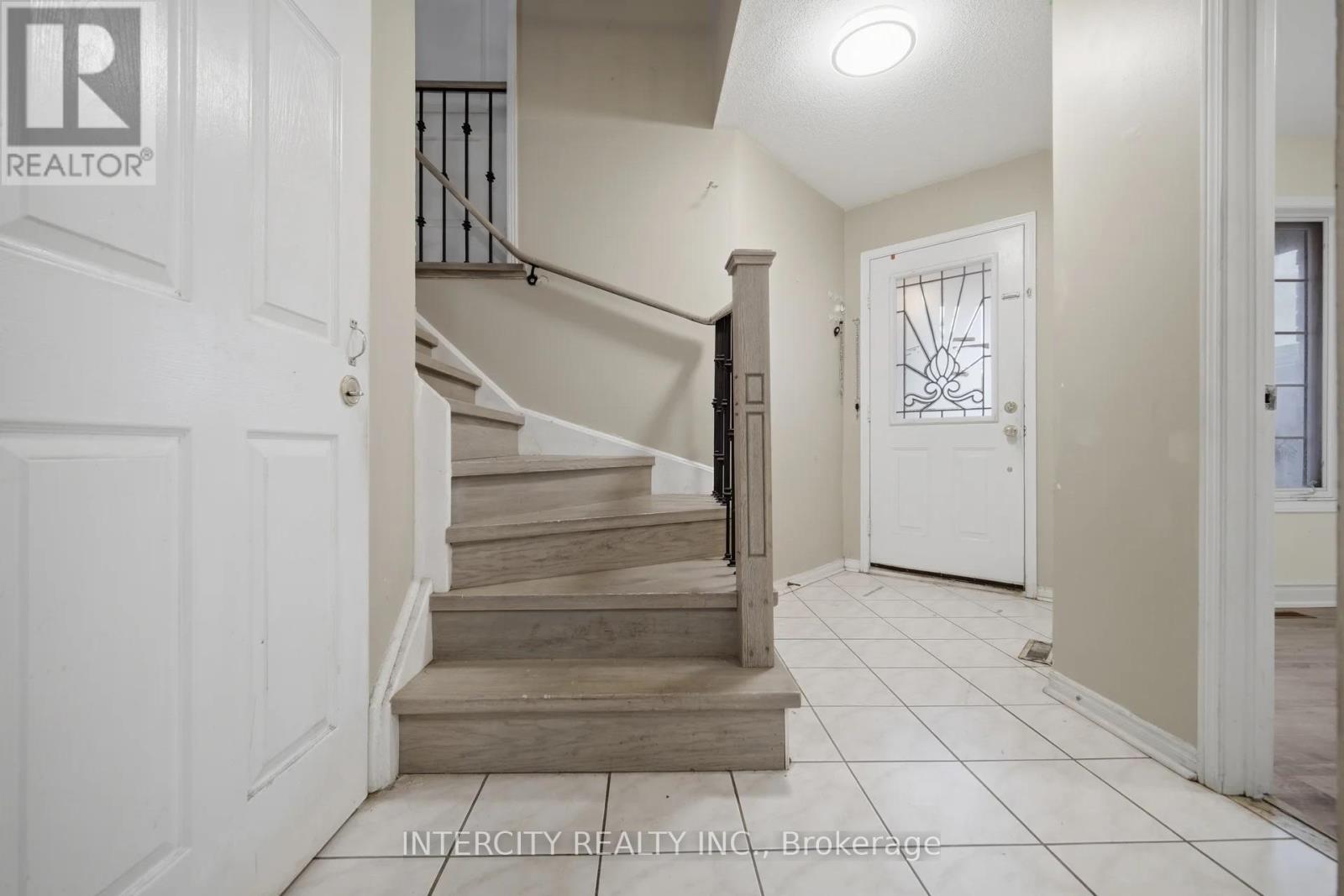 42 Mosley Crescent, Brampton, Ontario  L6Y 5C8 - Photo 16 - W13663702