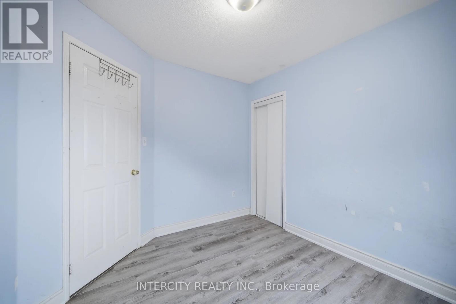 42 Mosley Crescent, Brampton, Ontario  L6Y 5C8 - Photo 30 - W13663702