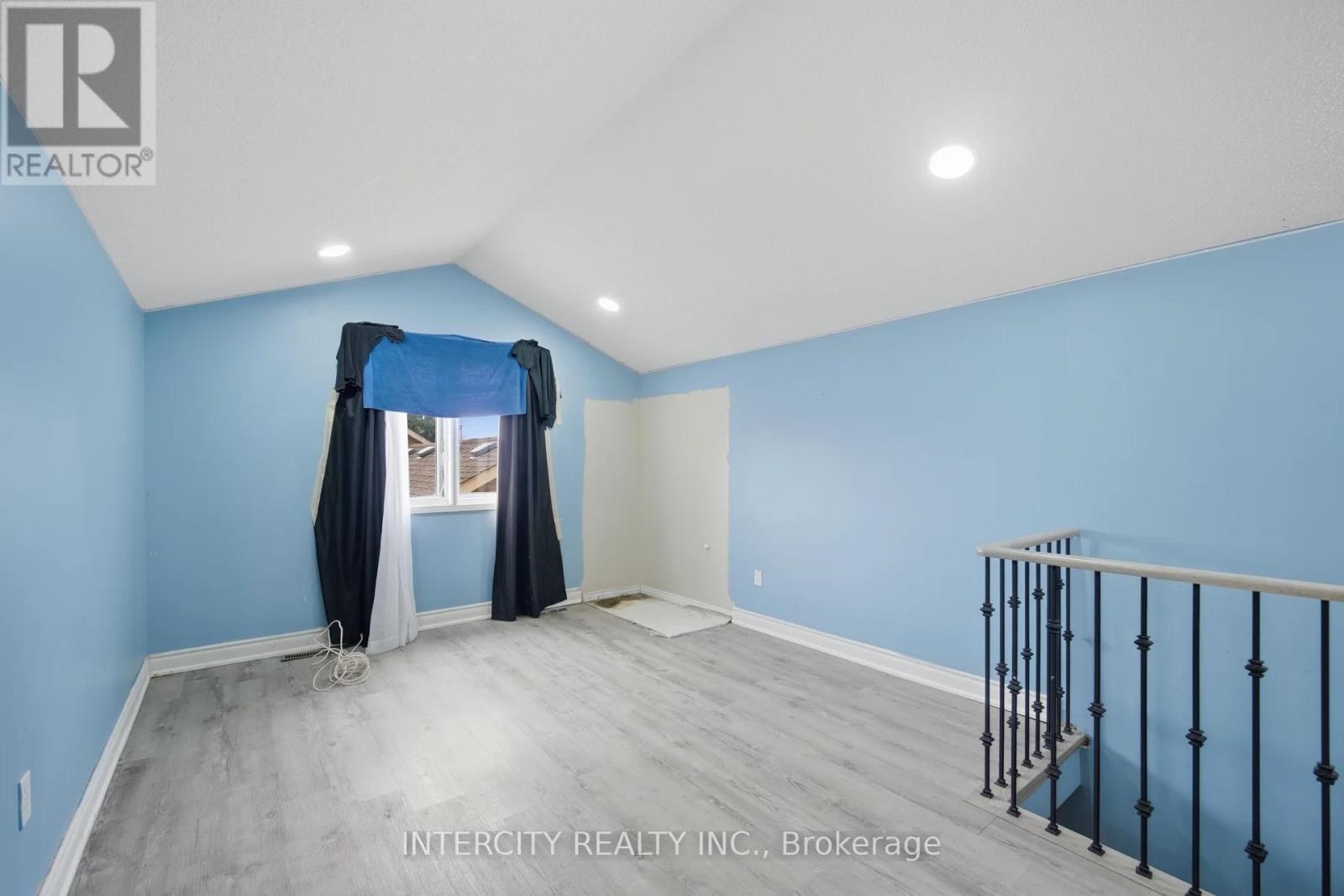 42 Mosley Crescent, Brampton, Ontario  L6Y 5C8 - Photo 34 - W13663702