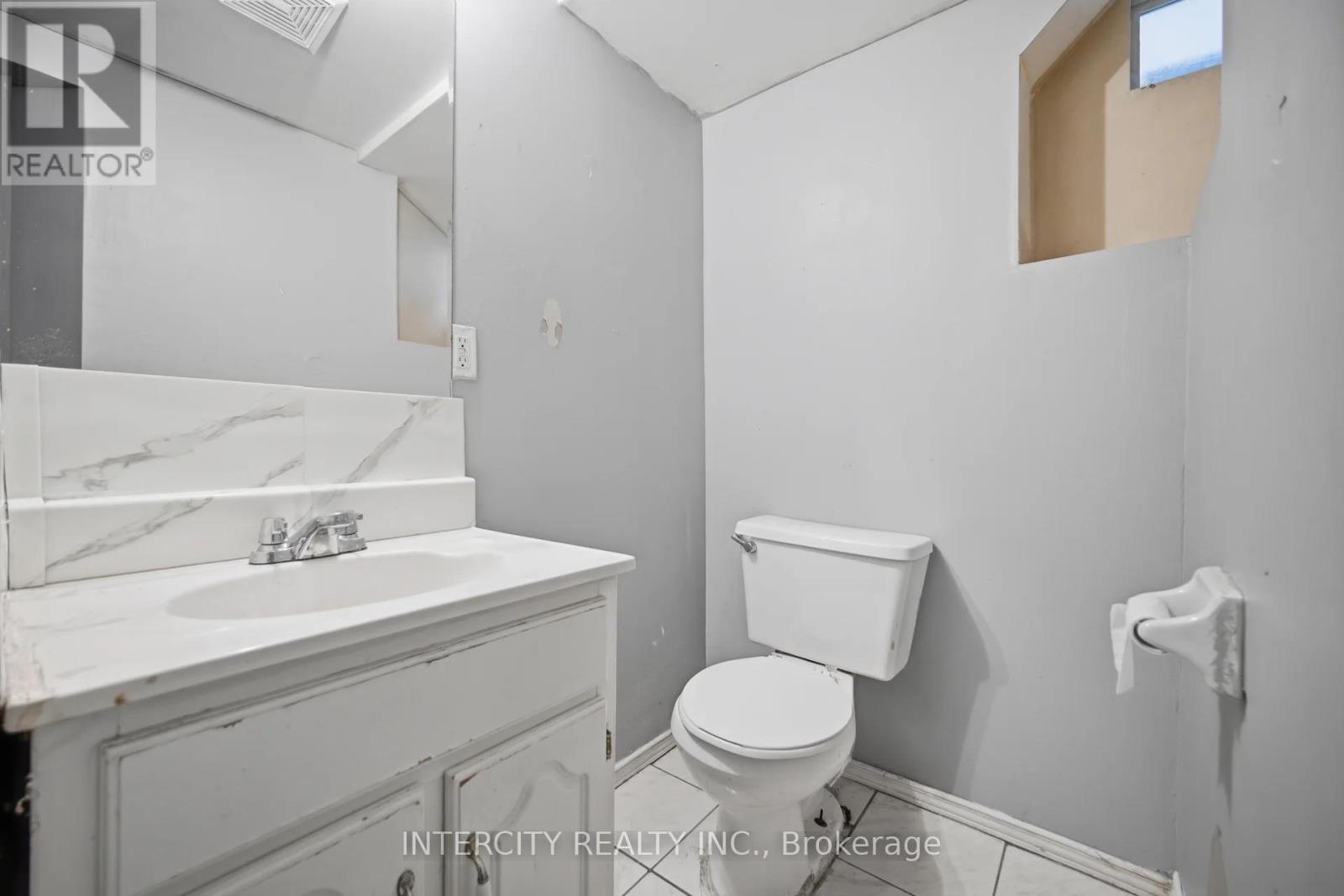 42 Mosley Crescent, Brampton, Ontario  L6Y 5C8 - Photo 44 - W13663702