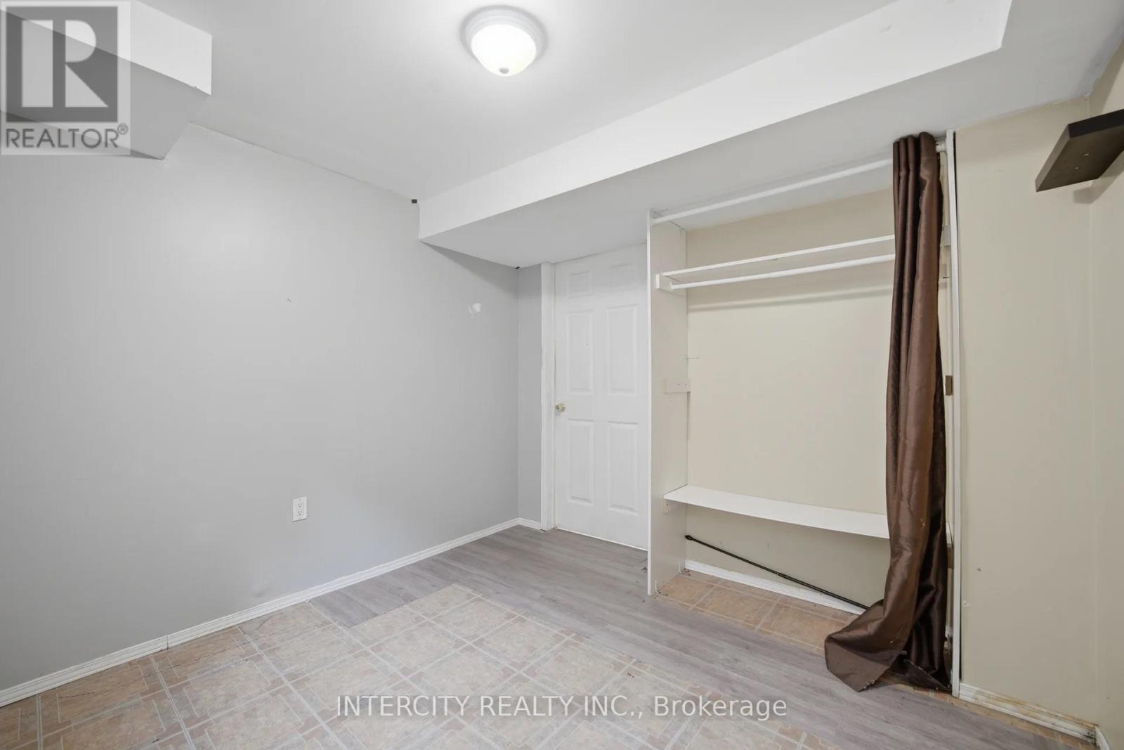 42 Mosley Crescent, Brampton, Ontario  L6Y 5C8 - Photo 43 - W13663702