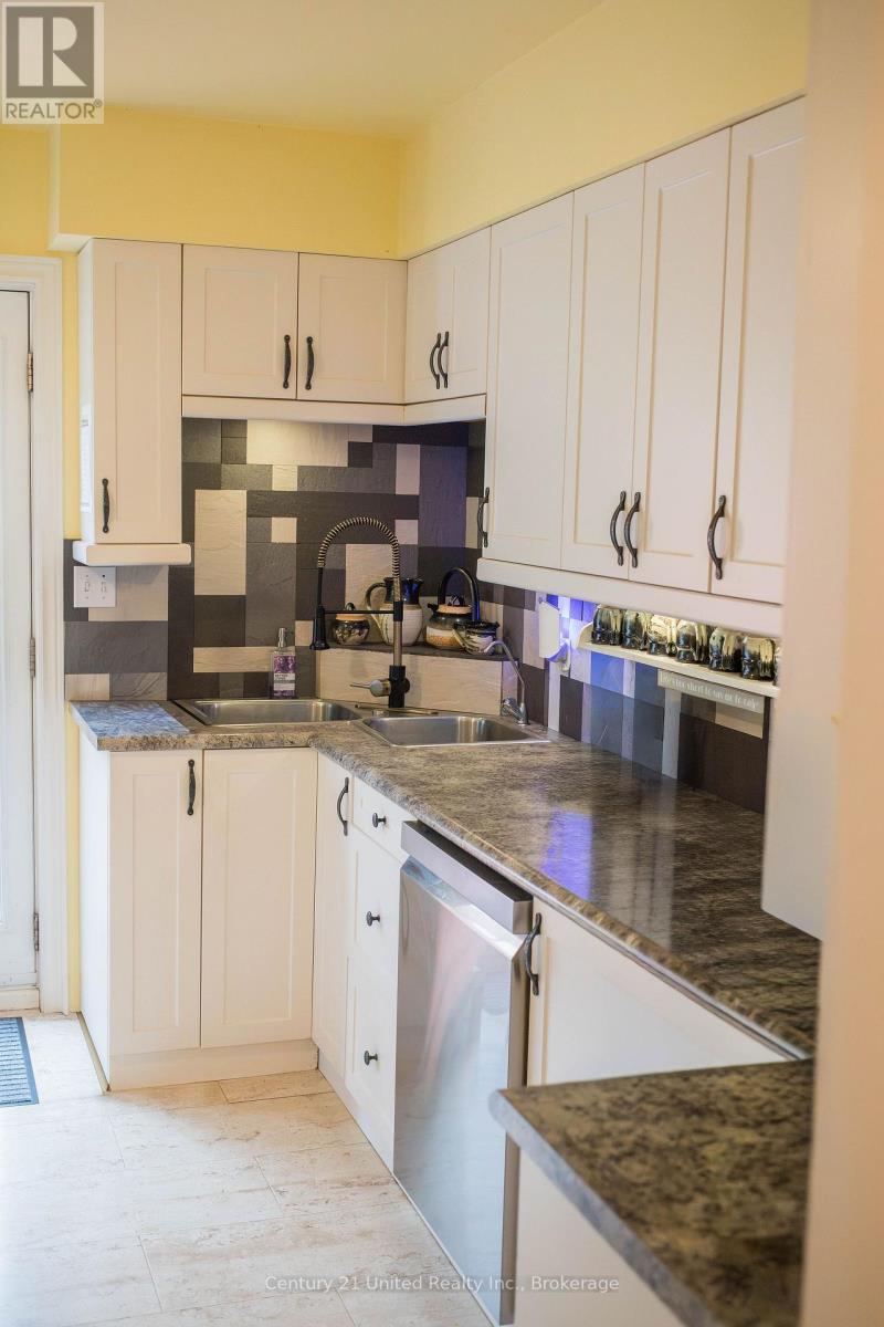 9588 Ardagh Crescent, Hamilton Township, Ontario  K0K 2H0 - Photo 6 - X12967446