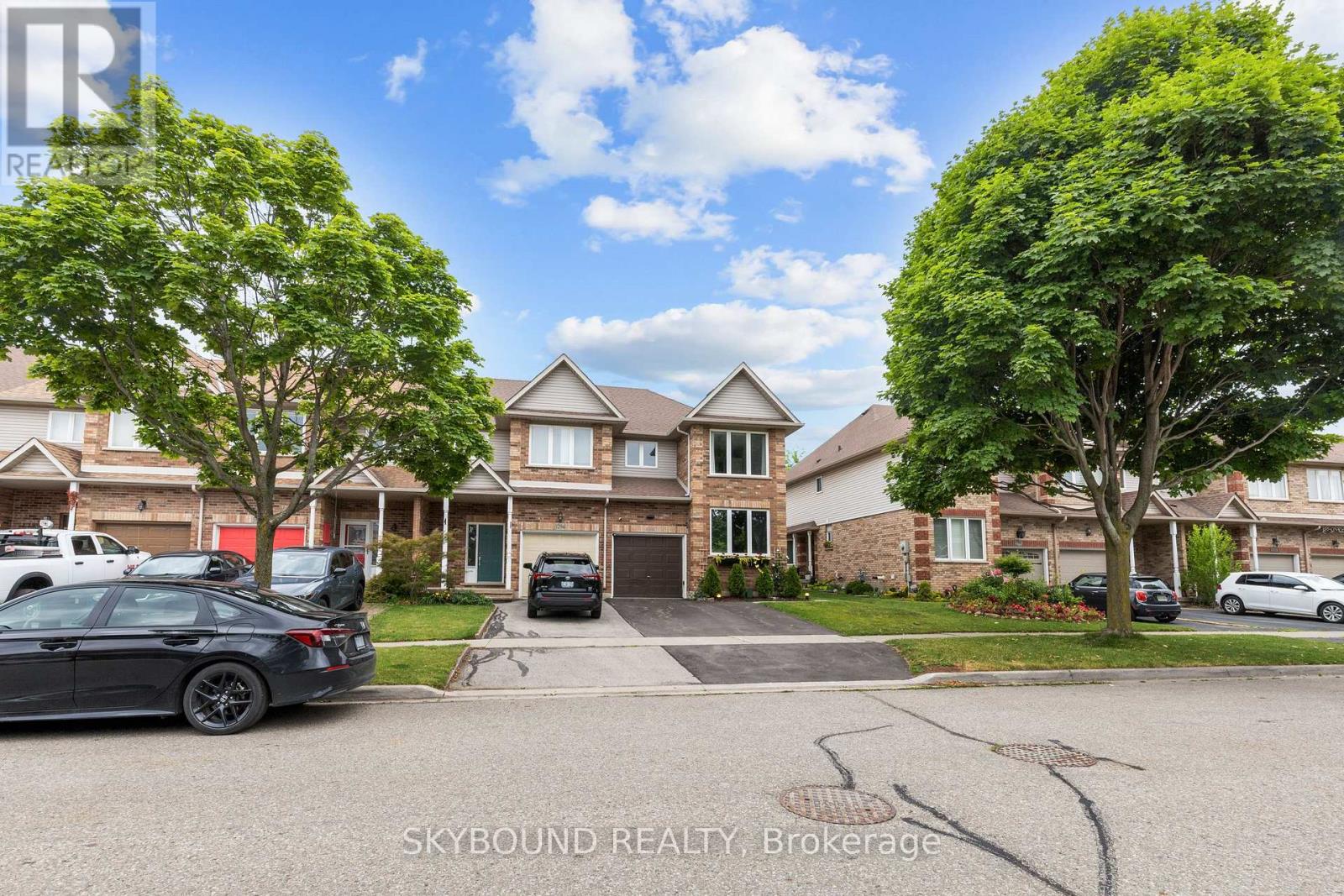 1296 Blanshard Drive, Burlington, Ontario L7M 4S3 - Photo 2 - W13706340