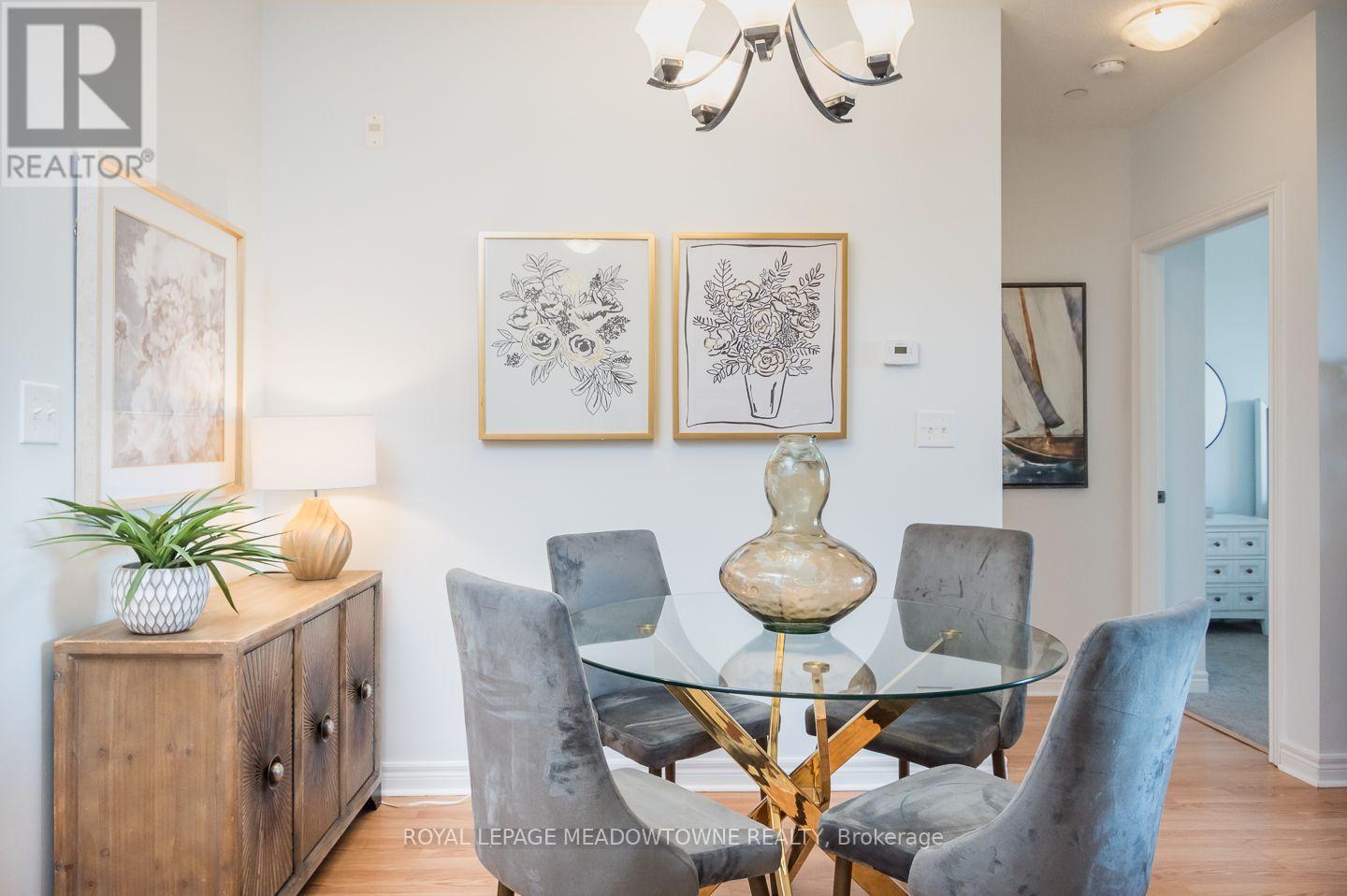 302 - 383 Main Street E, Milton, Ontario  L9T 8K8 - Photo 4 - W13706394