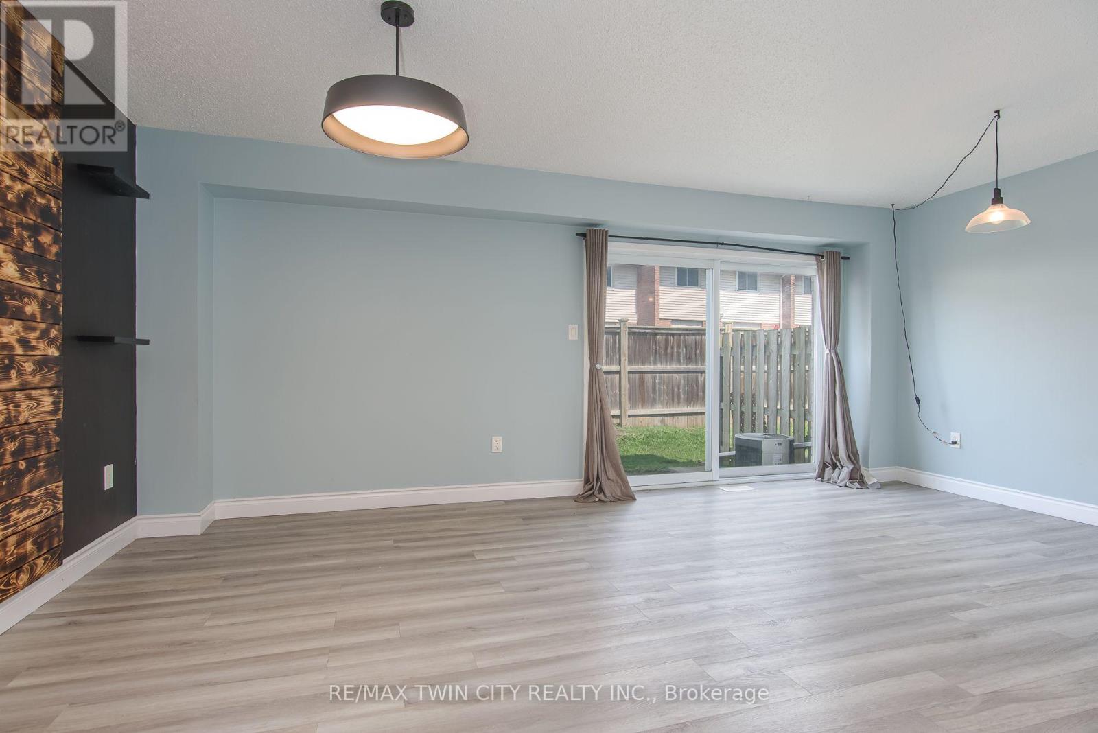 13 - 125 Sekura Crescent, Cambridge, Ontario N1R 8B4 - Photo 14 - X13706360