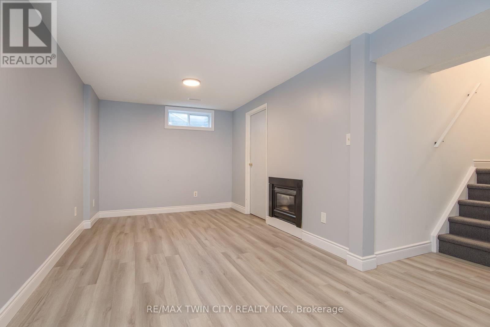 13 - 125 Sekura Crescent, Cambridge, Ontario N1R 8B4 - Photo 37 - X13706360