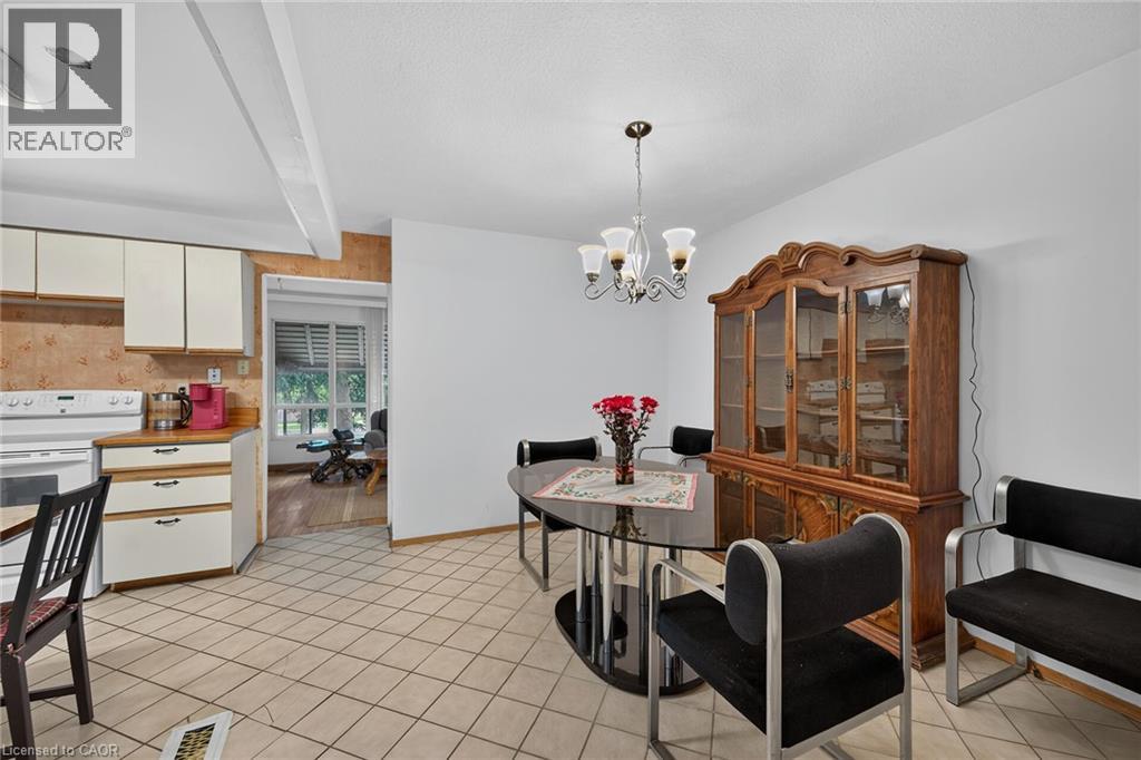 3239 Queen Frederica Drive, Mississauga, Ontario  L4Y 2Z9 - Photo 12 - 40857333