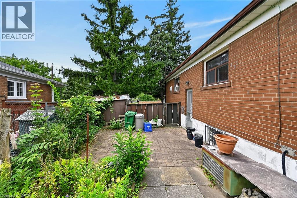 3239 Queen Frederica Drive, Mississauga, Ontario  L4Y 2Z9 - Photo 48 - 40857333