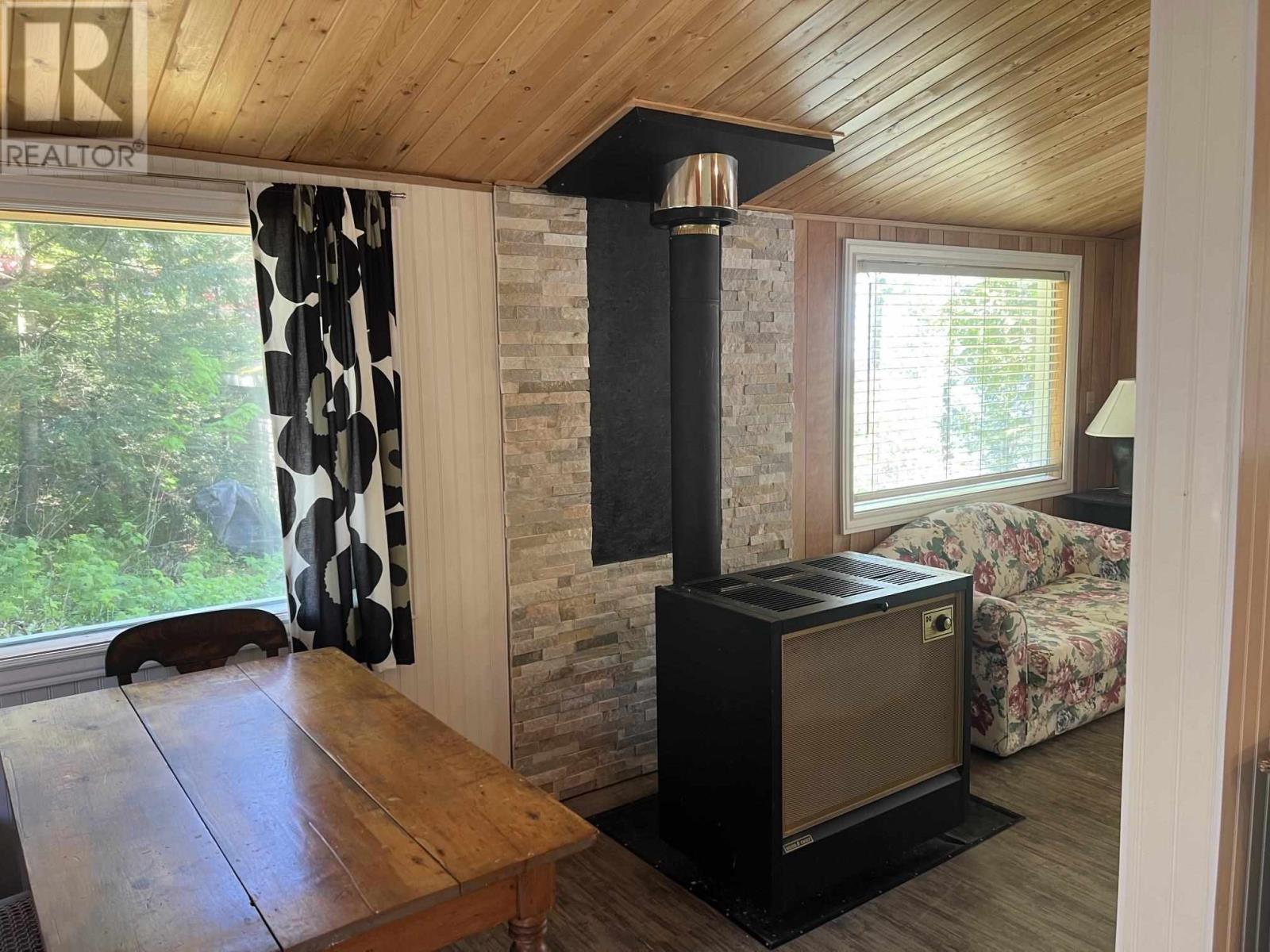 552 Kelly Creek Rd, Goulais River, Ontario P0S 1E0 - Photo 21 - SM261348