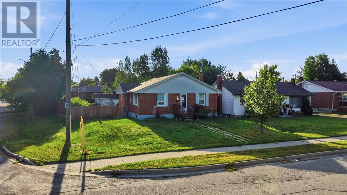 1442 Agincourt Avenue, Sudbury, Ontario  P3A 3J9 - Photo 44 - 2129977