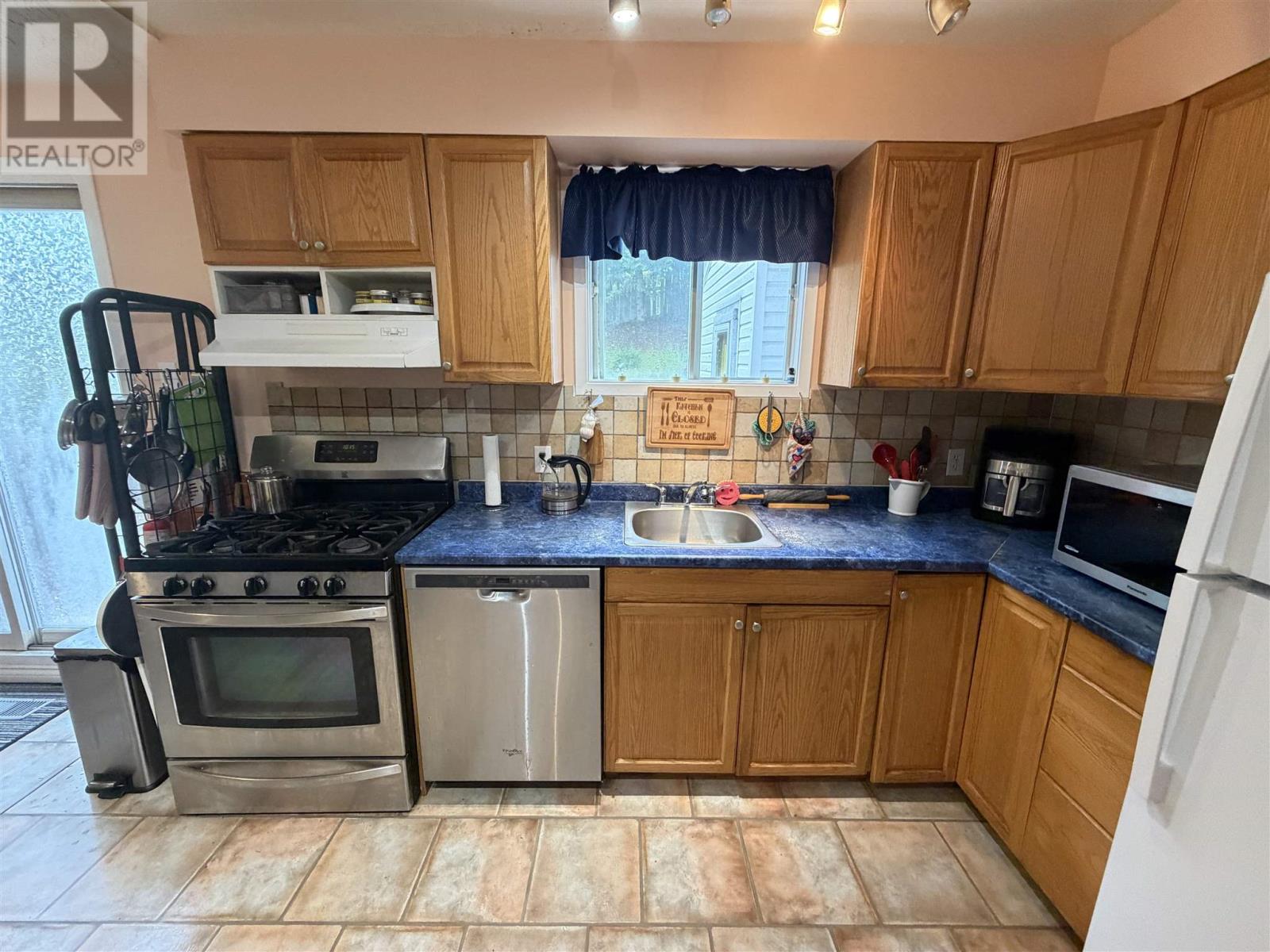 3 Stewart Cres, Elliot Lake, Ontario  P5A 3C3 - Photo 8 - SM262287