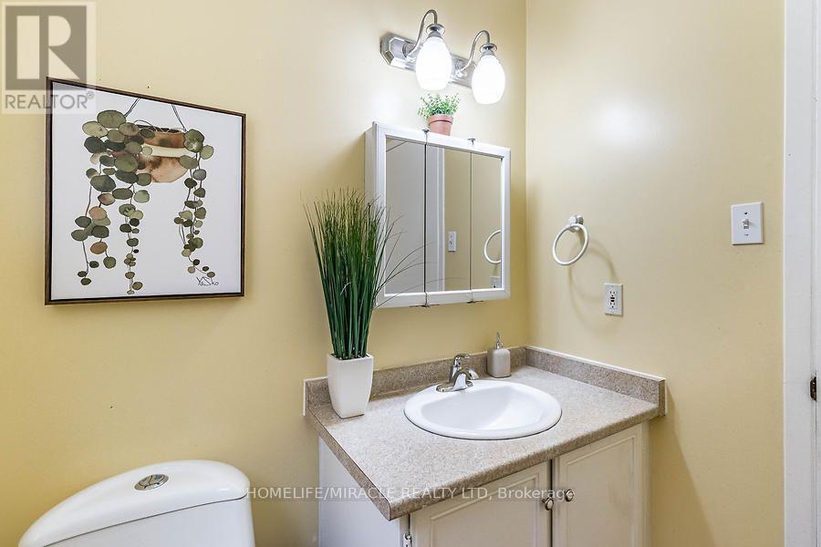 21 Tralee Street, Brampton, Ontario  L6Z 2Z6 - Photo 22 - W13706182