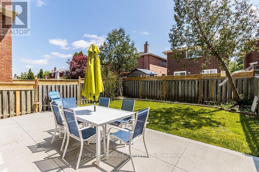 21 Tralee Street, Brampton, Ontario  L6Z 2Z6 - Photo 49 - W13706182