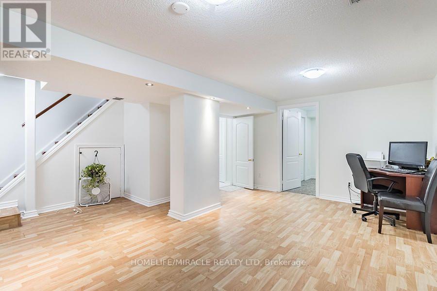 21 Tralee Street, Brampton, Ontario  L6Z 2Z6 - Photo 40 - W13706182
