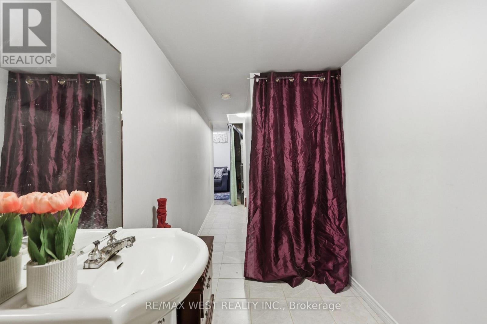 35 - 701 Homer Watson Boulevard, Kitchener, Ontario  N2C 0B5 - Photo 25 - X13697360