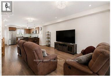 35 - 701 Homer Watson Boulevard, Kitchener, Ontario  N2C 0B5 - Photo 8 - X13697360