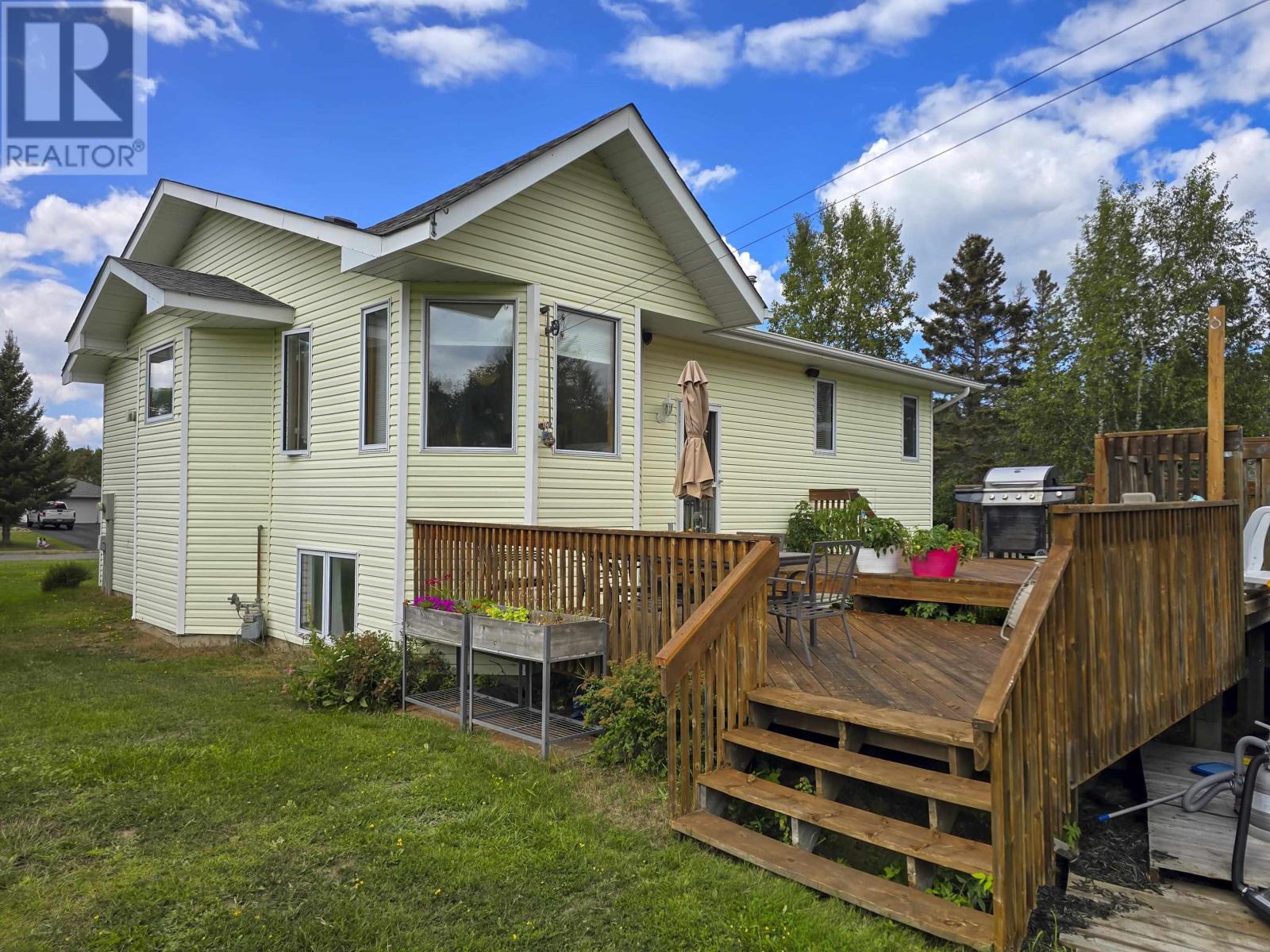 2210 Scotland St, Thunder Bay, Ontario  P7J 1G9 - Photo 12 - TB2602479