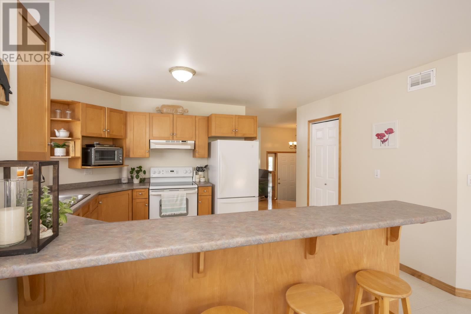 2210 Scotland St, Thunder Bay, Ontario  P7J 1G9 - Photo 23 - TB2602479