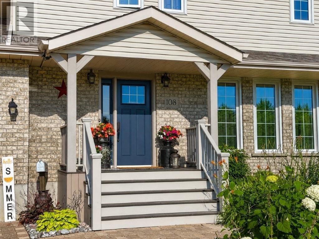 108 Flamingo Drive, Thunder Bay, Ontario  P7B 6K1 - Photo 6 - TB2602481