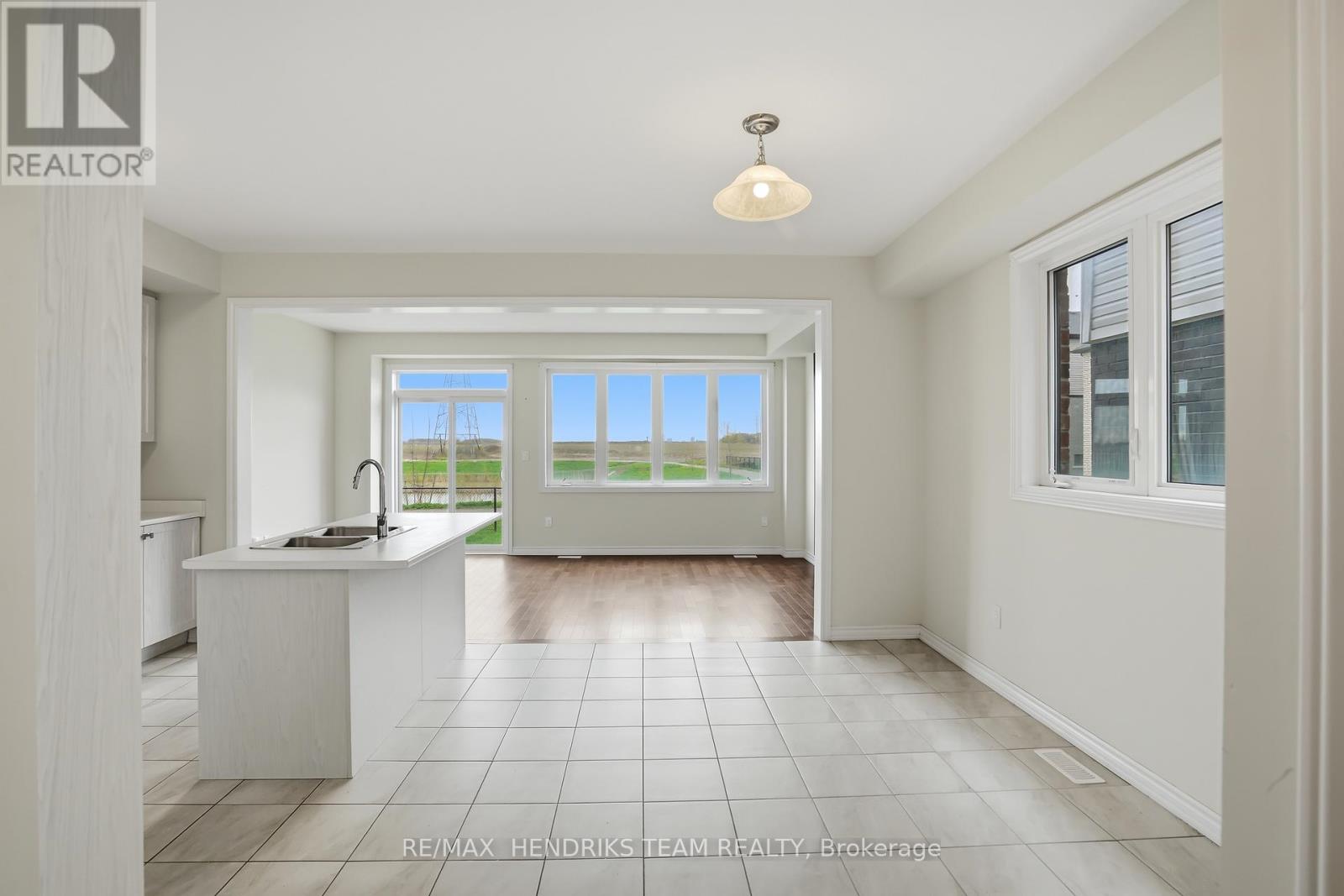 400 Barker Parkway, Thorold, Ontario  L2V 0K5 - Photo 5 - X13064444
