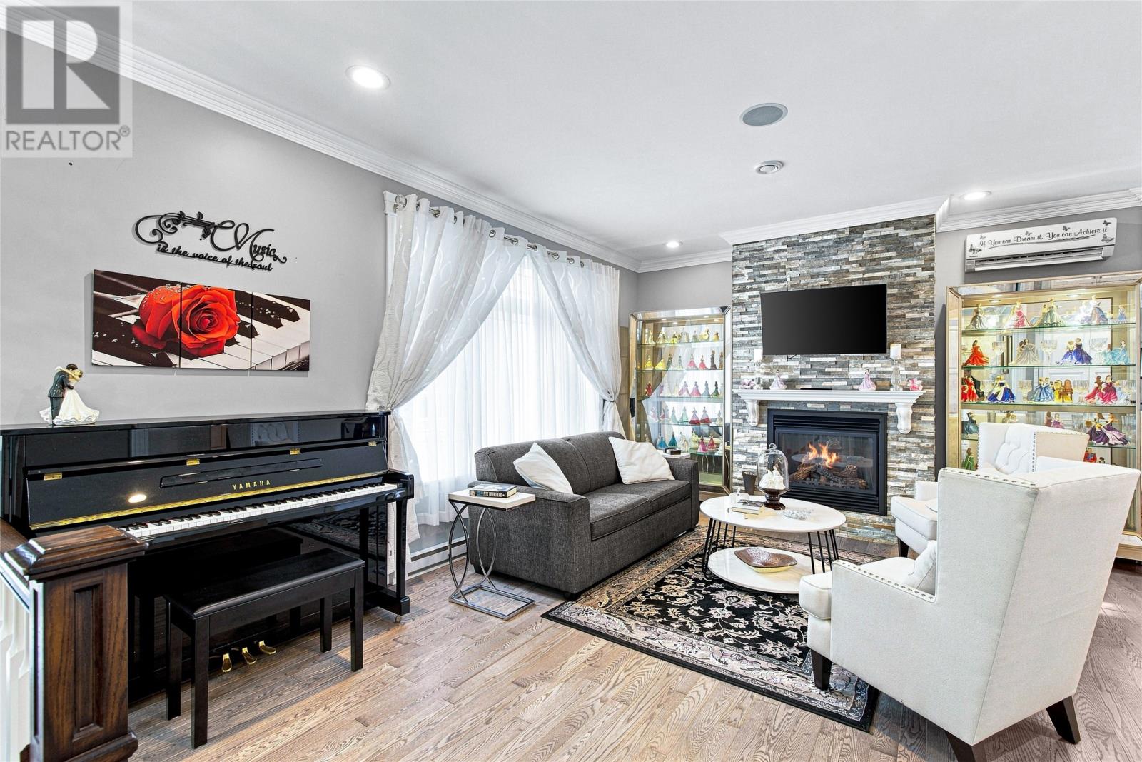 8 Aldergrove Place, St. John's, Newfoundland & Labrador  A1H 0E9 - Photo 5 - 1302278
