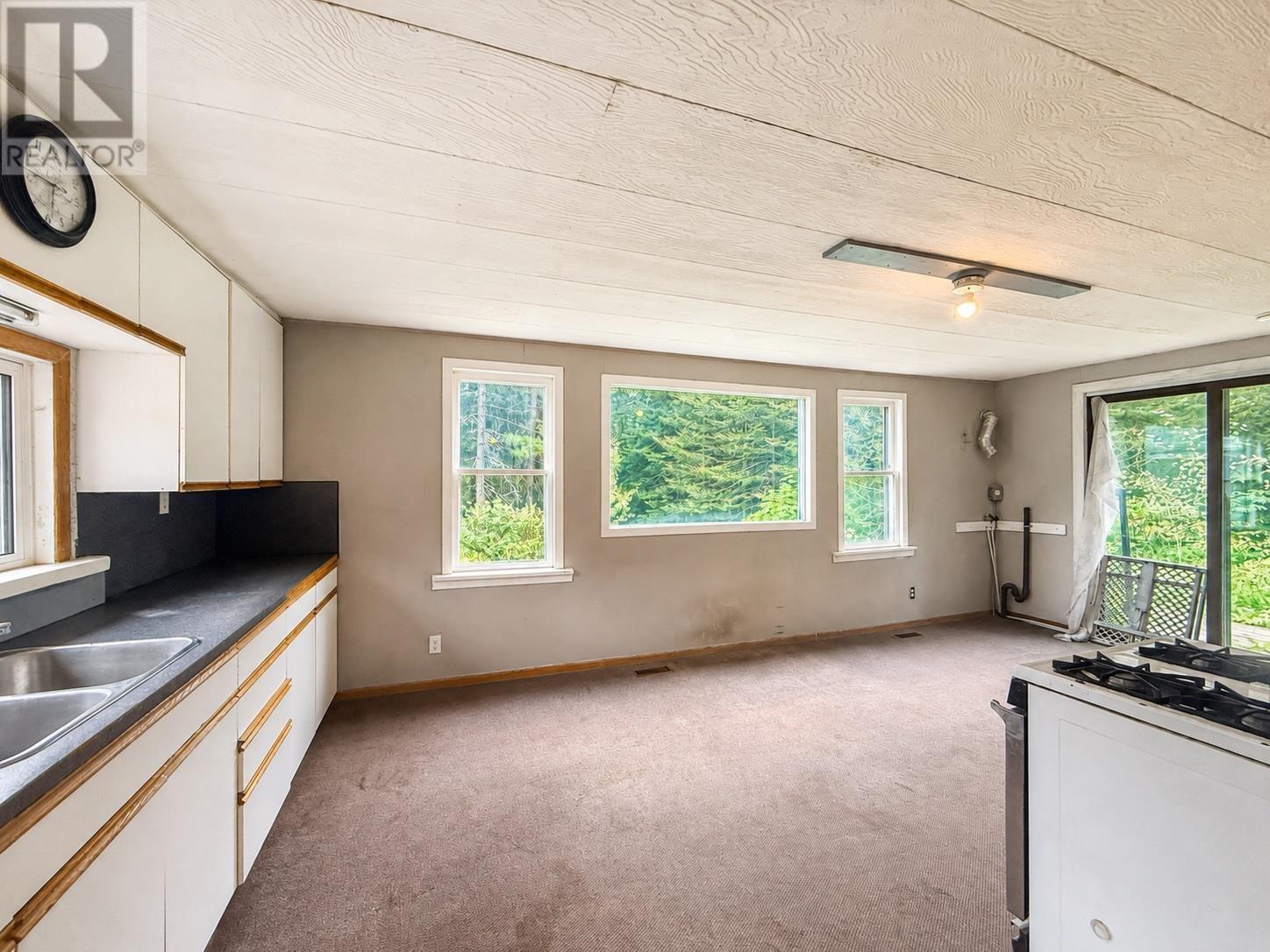 170 Hazelwood Dr, Thunder Bay, Ontario  P7G 1Y4 - Photo 4 - TB2602486