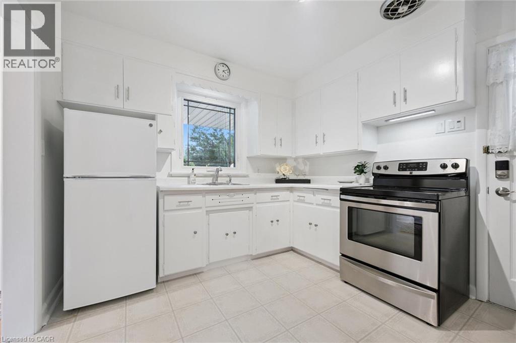 9 Hamel Avenue, Guelph, Ontario  N1H 5L9 - Photo 8 - 40856108