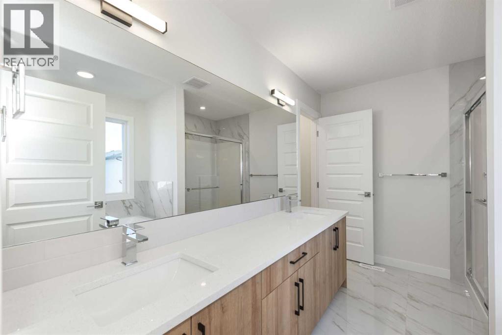 126 Sandpiper Bend, Chestermere, Alberta  T1X 2S8 - Photo 23 - A2334806