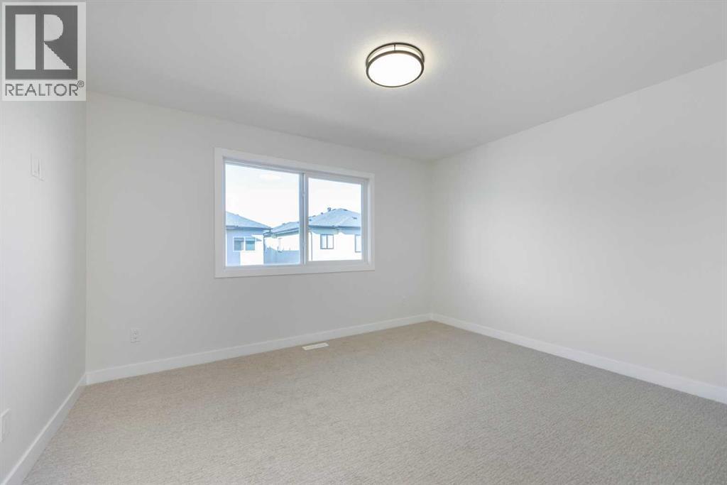 126 Sandpiper Bend, Chestermere, Alberta  T1X 2S8 - Photo 21 - A2334806
