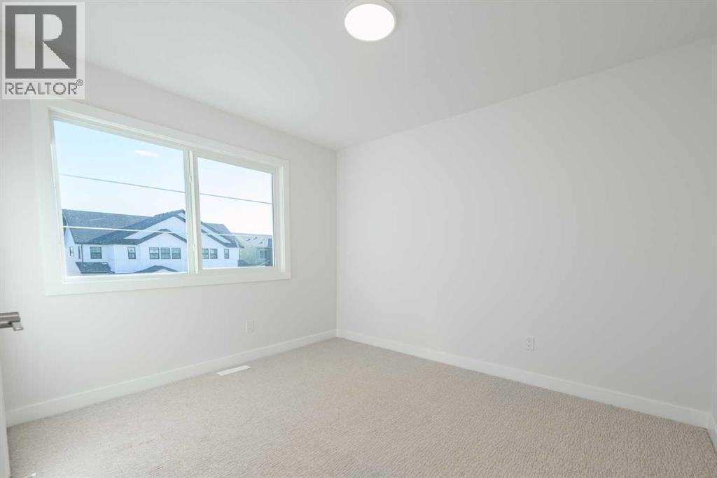 126 Sandpiper Bend, Chestermere, Alberta  T1X 2S8 - Photo 28 - A2334806
