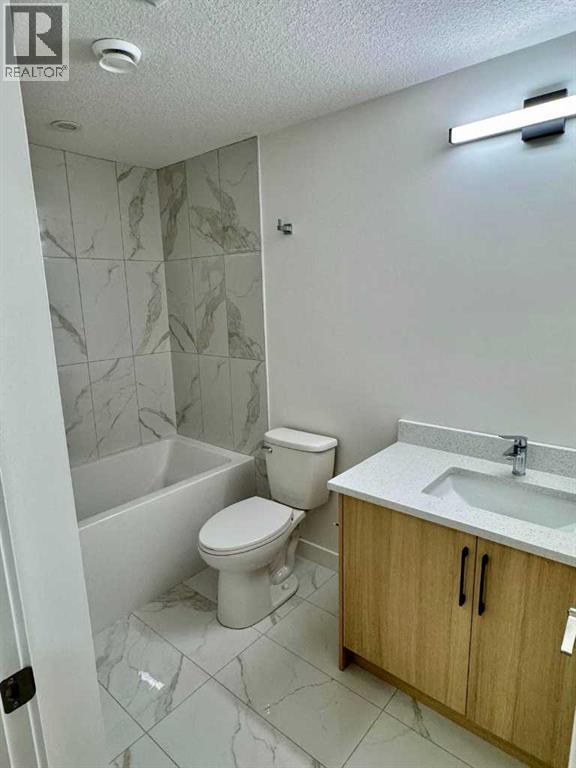 126 Sandpiper Bend, Chestermere, Alberta  T1X 2S8 - Photo 39 - A2334806