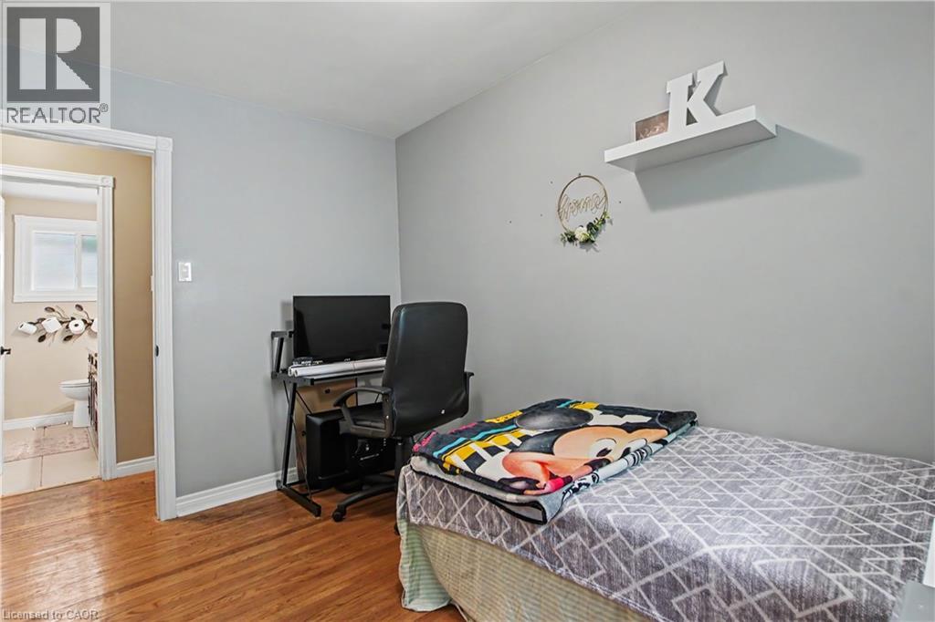 514 Havelock Drive, Waterloo, Ontario  N2L 4N7 - Photo 14 - 40857910