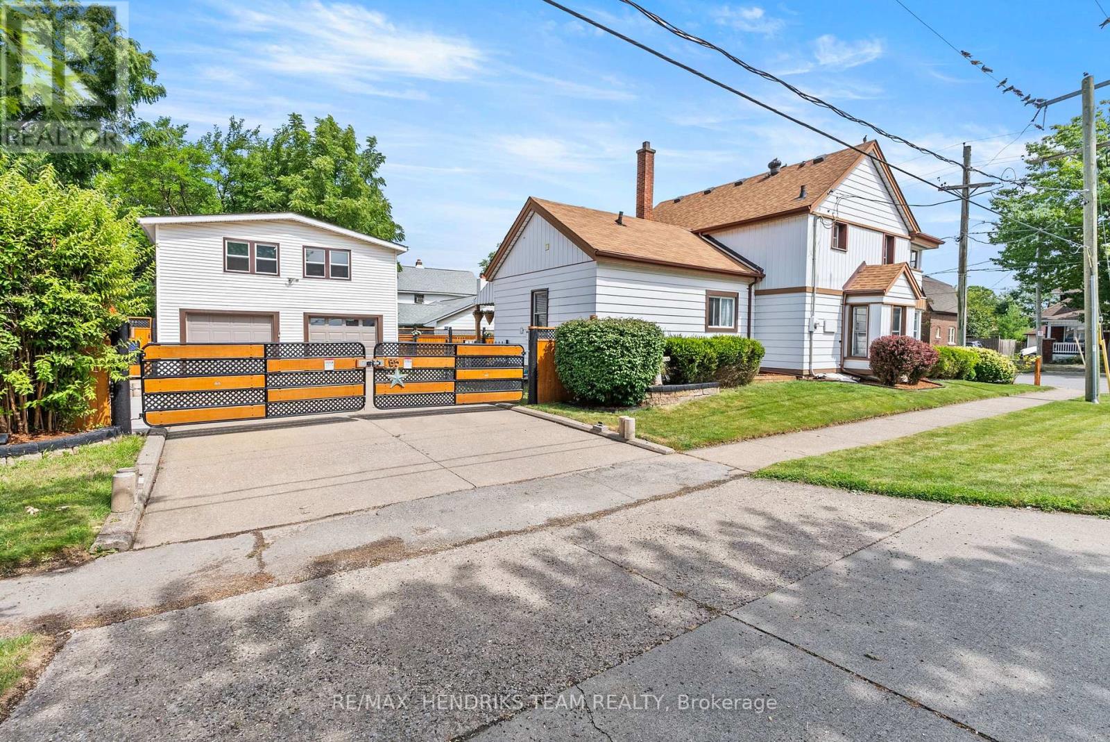 85 PINE STREET S, Thorold, Ontario