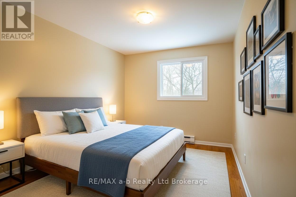 1 - 10 Dufferin Street, Norwich, Ontario  N0J 1P0 - Photo 6 - X13706526
