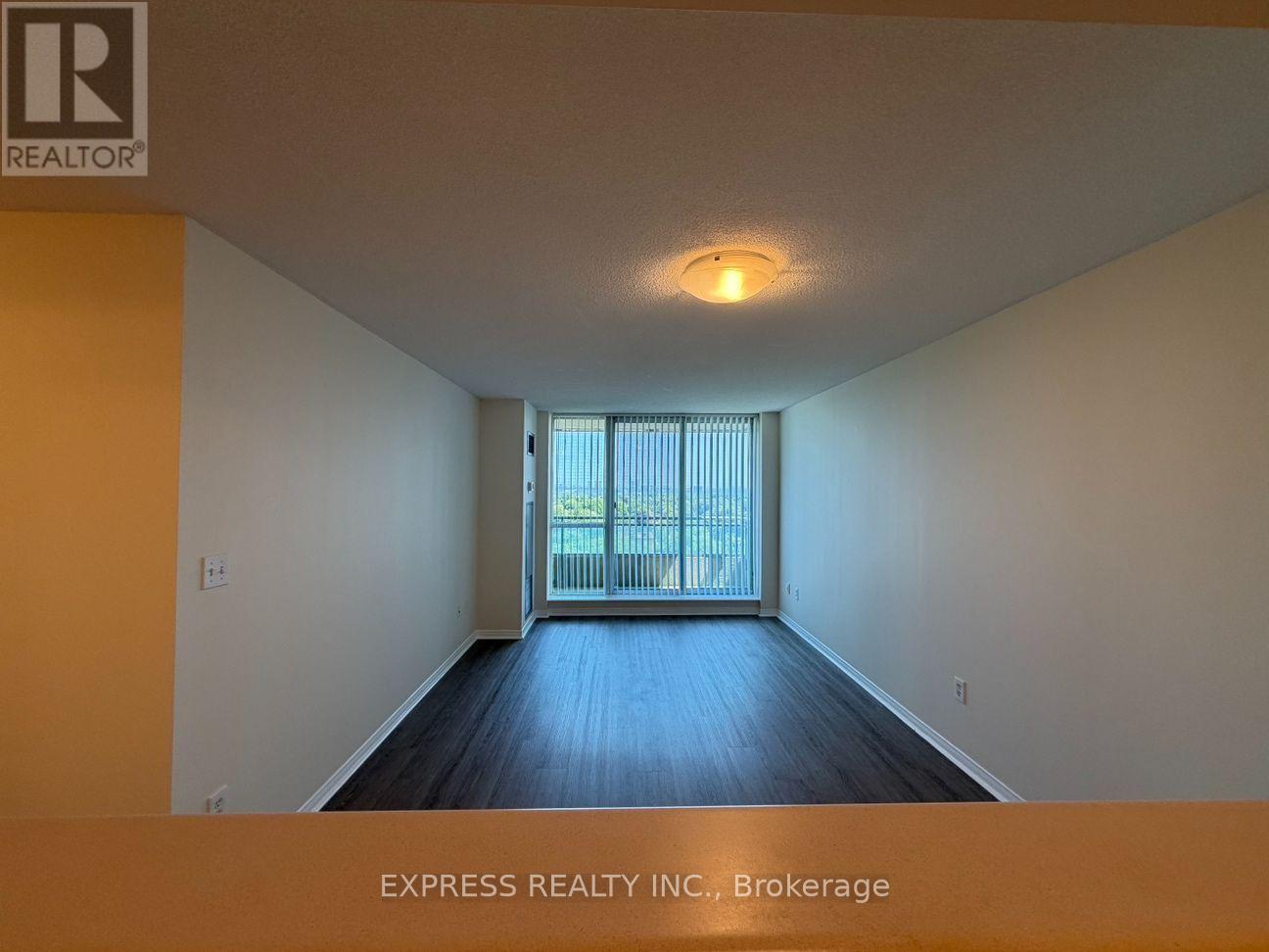 Lph12 - 39 Pemberton Avenue, Toronto, Ontario  M2M 4L6 - Photo 3 - C13703386